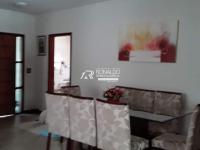 Casa de 3 Dormitórios sendo 1 Suíte Jd Primavera