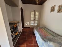 Casa com 4 Dormitórios