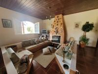 Casa com 4 Dormitórios