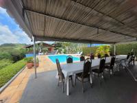 Casa- Chácara - Área Gourmet com churrasqueira - Piscina