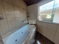 Casa 3 dormitórios sendo 1 Suíte com Hidro e Closet