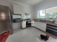 Casa 3 dormitórios sendo 1 Suíte com Hidro e Closet