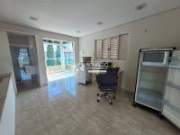 Casa 3 dormitórios sendo 1 Suíte com Hidro e Closet