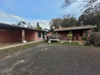 Casa - Chácara com piscina