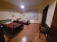 Casa - Chácara com piscina