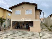 Casa de 3 Dormitórios sendo 1 Suíte
