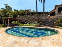 Casa em Condomínio de Alto Padrão