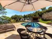 Casa em Condomínio de Alto Padrão