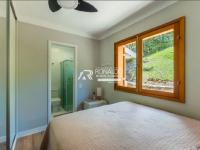 Casa em Condomínio de Alto Padrão