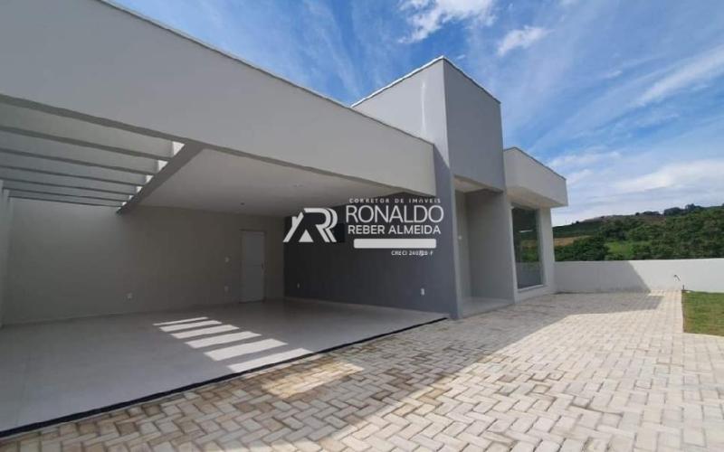 Casa 3 dormitórios sendo 1 Suíte