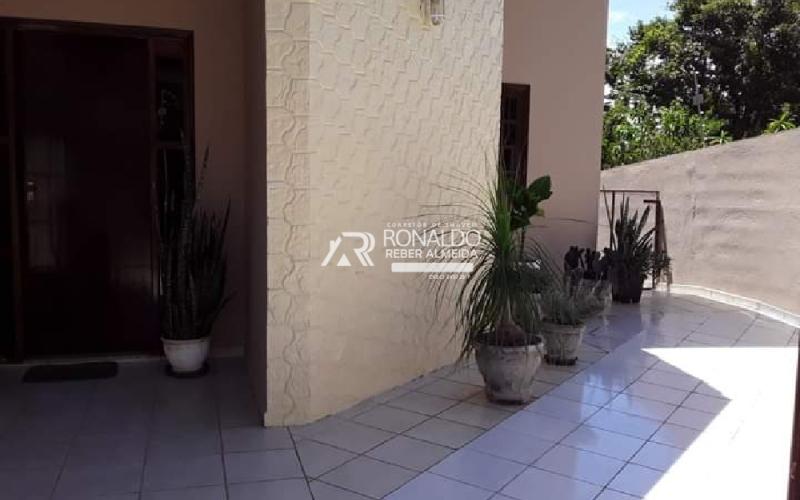 Casa de 3 Dormitórios sendo 1 Suíte Jd Primavera
