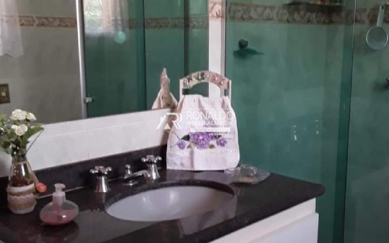 Casa de 3 Dormitórios sendo 1 Suíte Jd Primavera