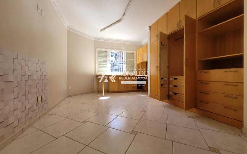 Casa com Área Comercial para Consultório ou Escritório