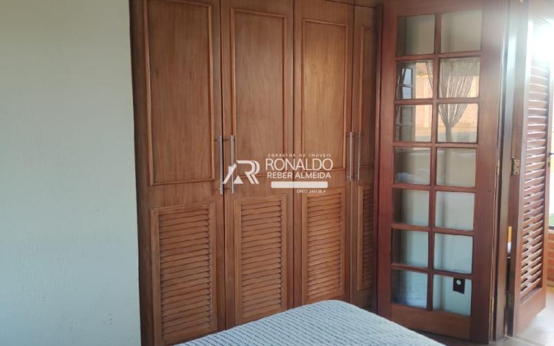 Casa 3 dormitórios sendo 1 Suíte