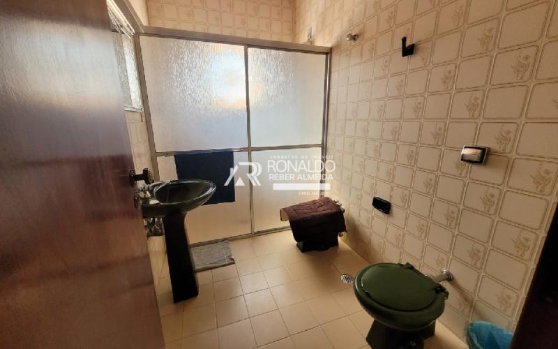 Casa com 4 Dormitórios