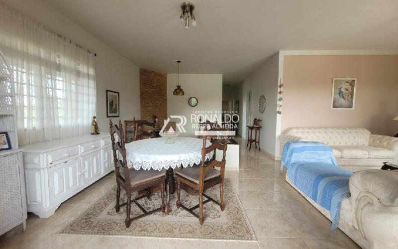 Casa- Chácara - Área Gourmet com churrasqueira - Piscina