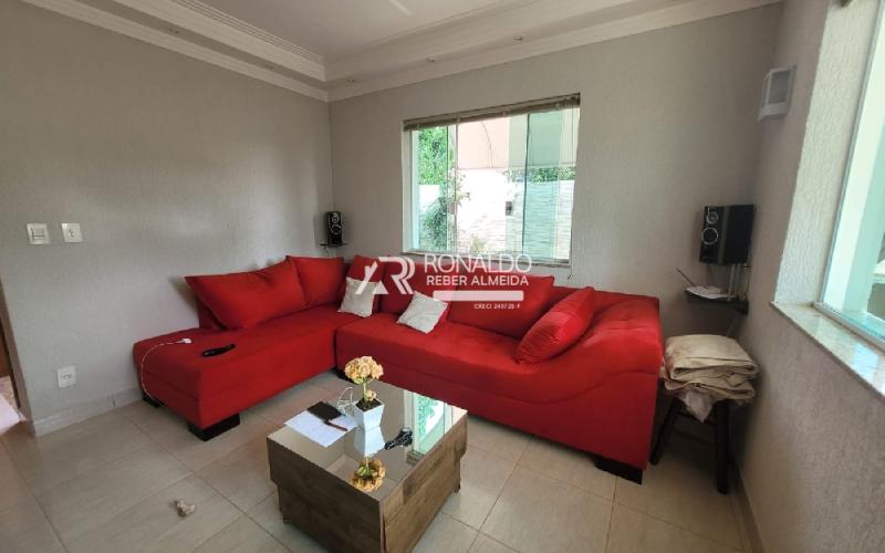 Casa 3 dormitórios sendo 1 Suíte com Hidro e Closet