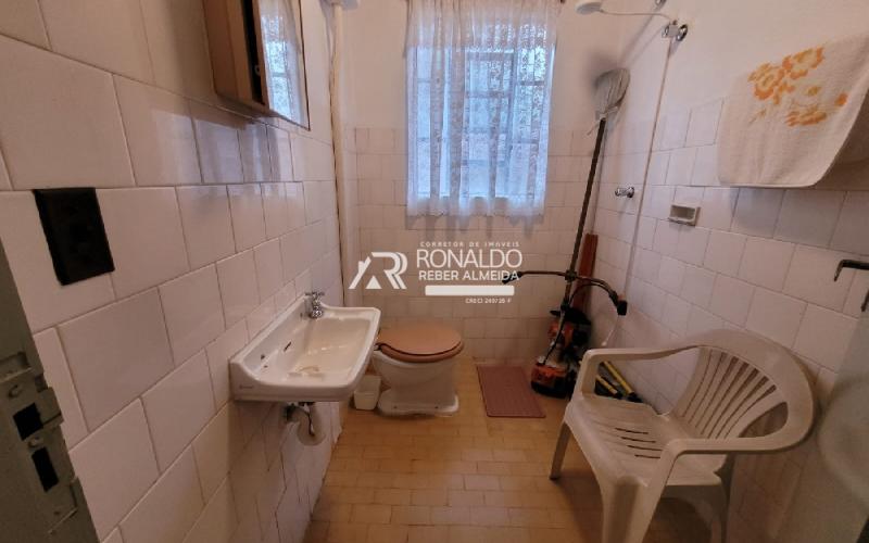 Casa - Chácara com piscina