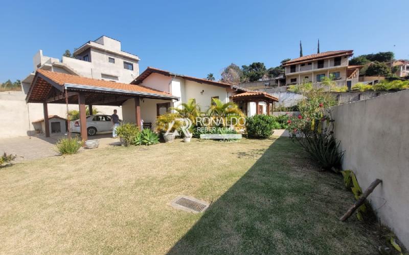 Casa com 3 Suítes