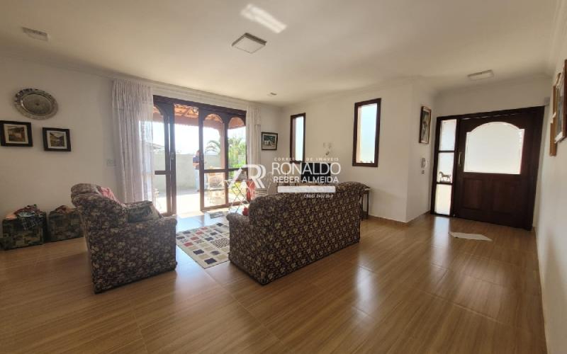 Casa com 3 Suítes