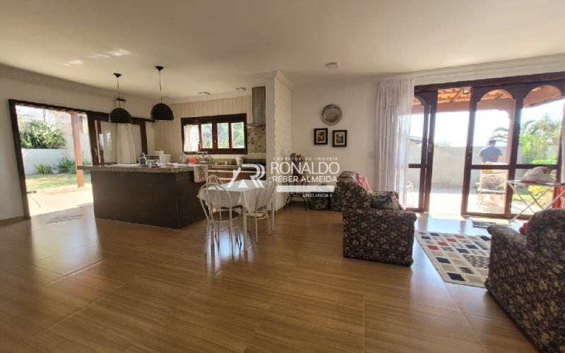 Casa com 3 Suítes