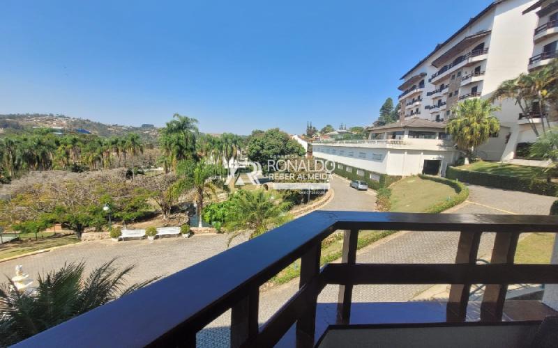 Apartamento em Condomínio
