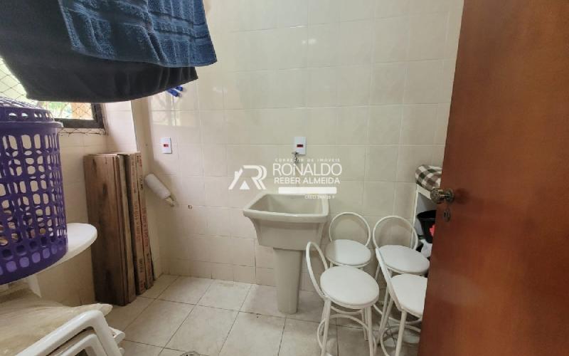 Apartamento em Condomínio