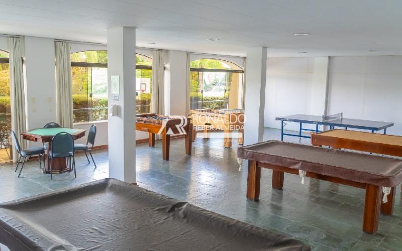 Apartamento em Condomínio