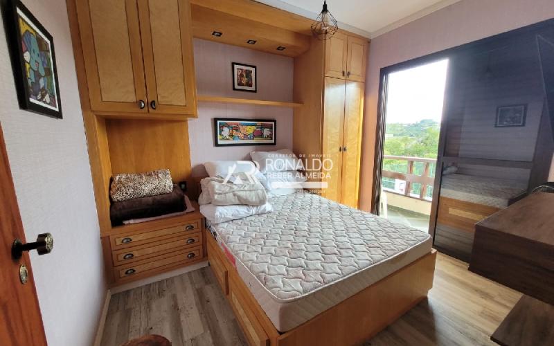 Apartamento em Condomínio