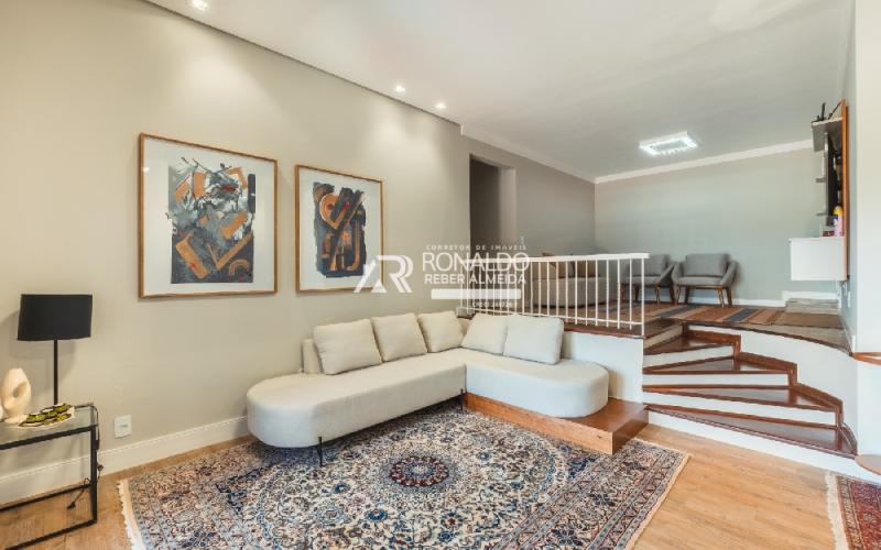 Casa em Condomínio de Alto Padrão