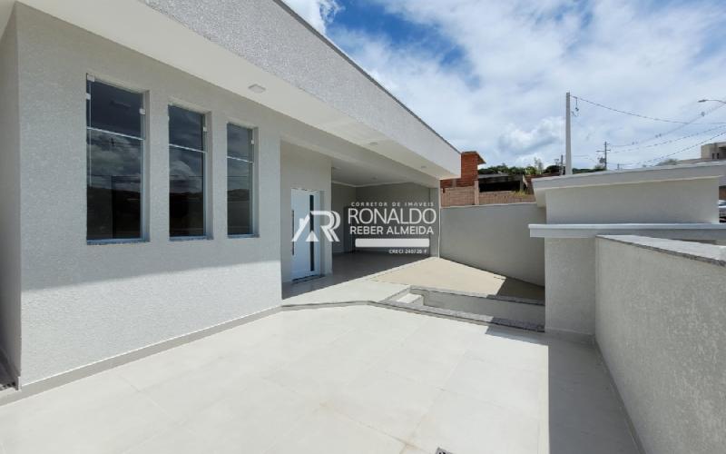 Casa Nova em bairro novo em Serra Negra/SP